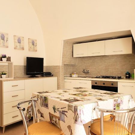 モンテ・サンタンジェロ Casa Rione Medievaleヴィラ エクステリア 写真