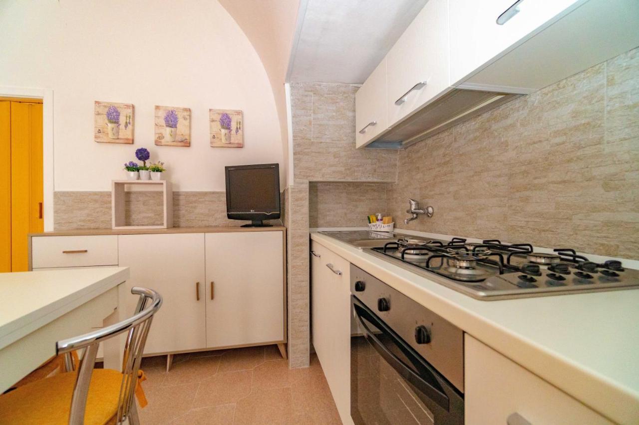 モンテ・サンタンジェロ Casa Rione Medievaleヴィラ エクステリア 写真